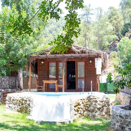 فندق Suna Village & 3*