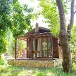 Ξενοδοχείο Suna Village & 3*