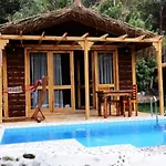 Suna Village & فندق