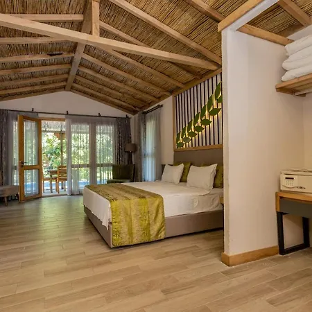 Hotel Suna Village 3*