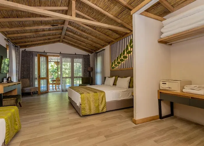 מלון Suna Village & 3*