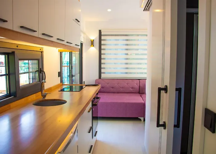 מלון Suna Village & 3*