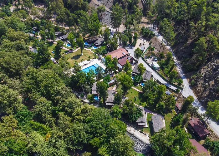 מלון Suna Village & 3*
