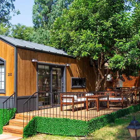 Szálloda Suna Village &