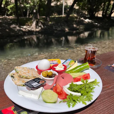Suna Village & 3*