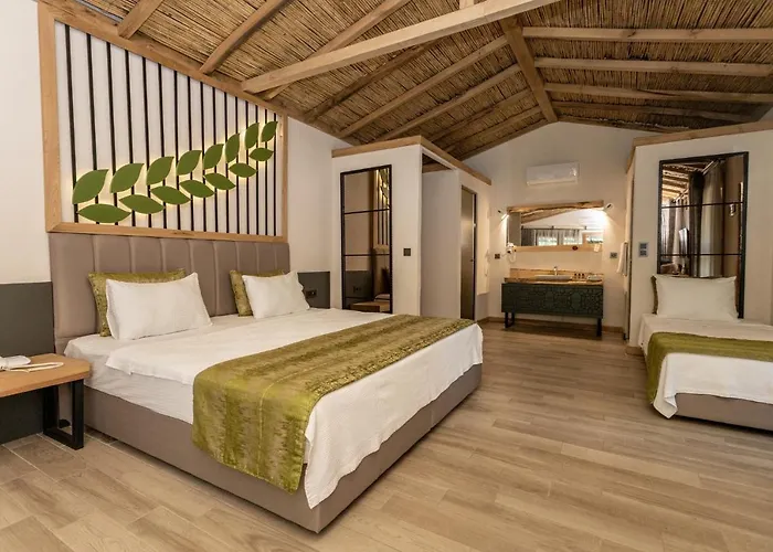 Suna Village & Hotel