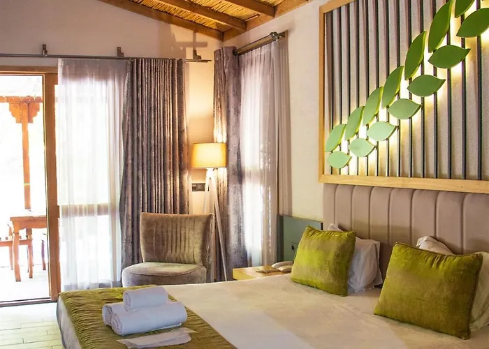 Hotel Suna Village &