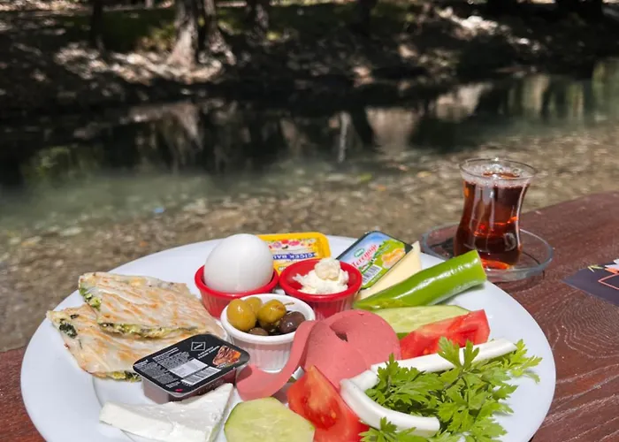 Suna Village & 3*