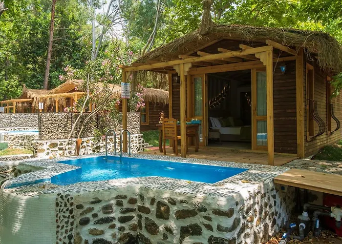 Hotel Suna Village &