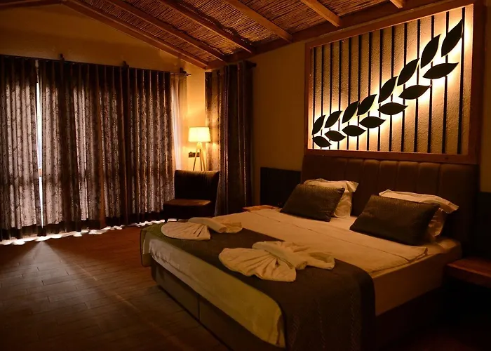 Hotel Suna Village & 3*